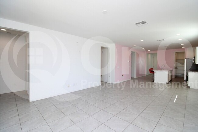 1068 W Hess Ave Coolidge, AZ 85128 photo 5