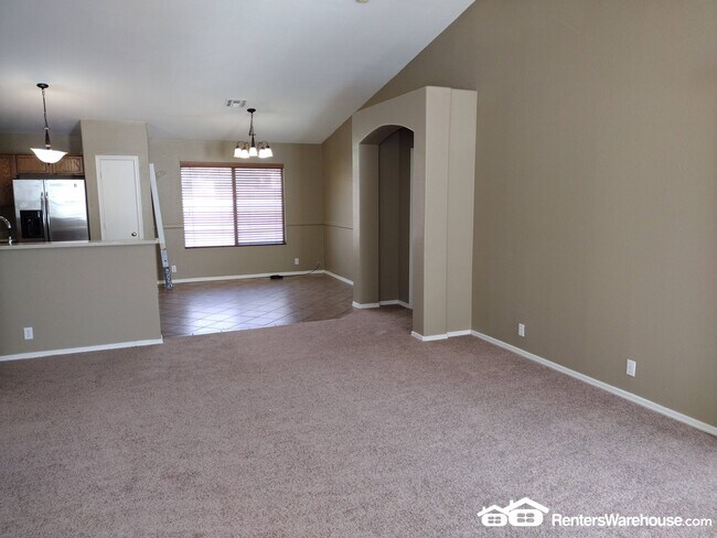 10721 E Emerald Ave Mesa, AZ 85208 photo 3