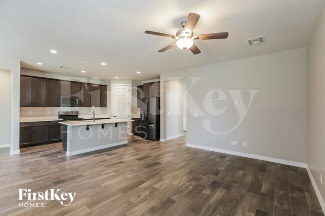 44169 W Palo Aliso Way Maricopa, AZ 85138 photo 4
