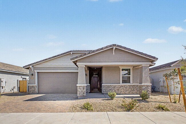 17737 W Illini St Goodyear, AZ 85338 photo 2