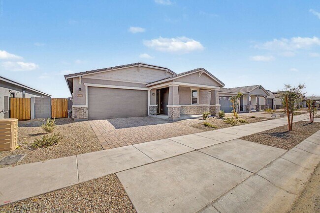 17737 W Illini St Goodyear, AZ 85338 photo 3
