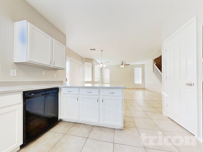 2651 S 89th Ave Tolleson, AZ 85353 photo 5
