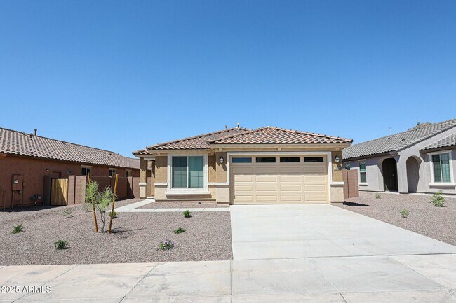 7126 W Bent Tree Dr Peoria, AZ 85383