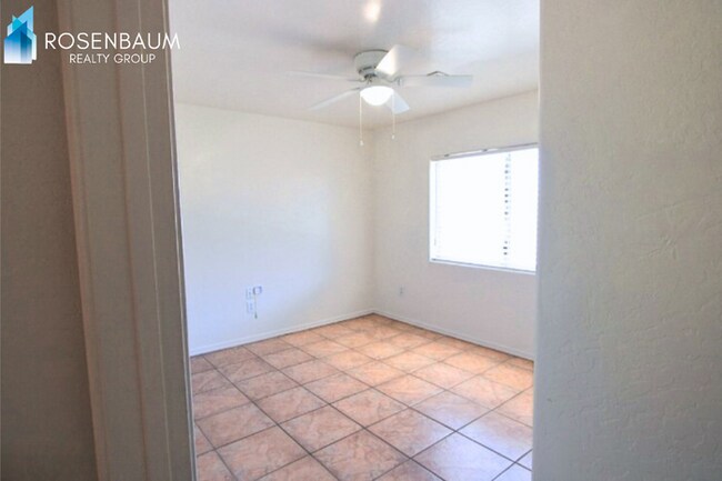 9975 W Lynx Dr Arizona City, AZ 85123 photo 3