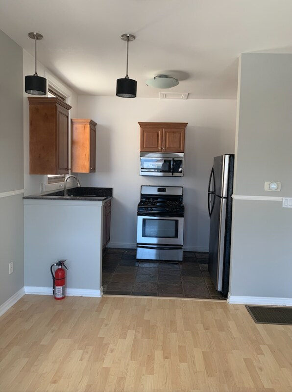 2245 Curlew St San Diego, CA 92101 photo 5