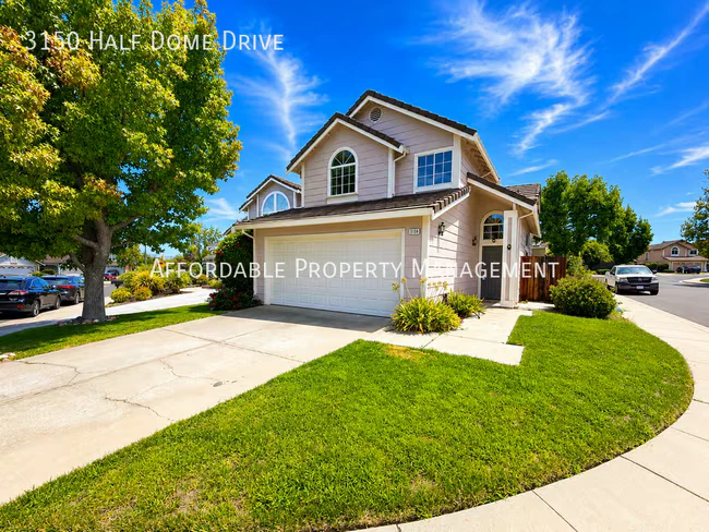 3150 Half Dome Dr photo 4