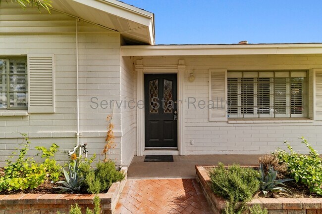 3215 N 20th Pl Phoenix, AZ 85016 photo 3