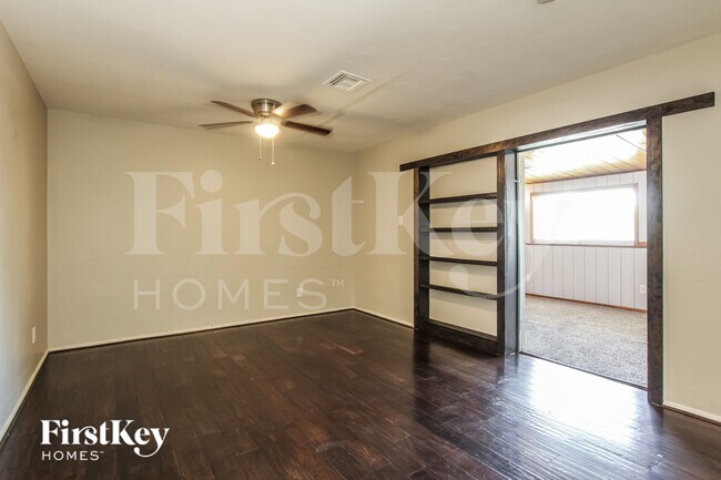 2311 W Maryland Ave Phoenix, AZ 85015 photo 2