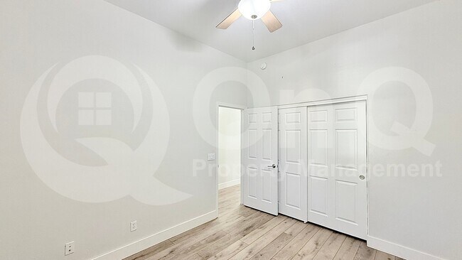 4214 S Snowcap Dr Gilbert, AZ 85297 photo 5