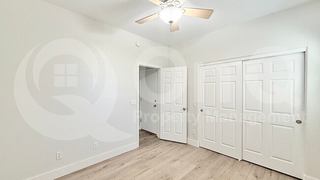 4214 S Snowcap Dr Gilbert, AZ 85297 photo 3