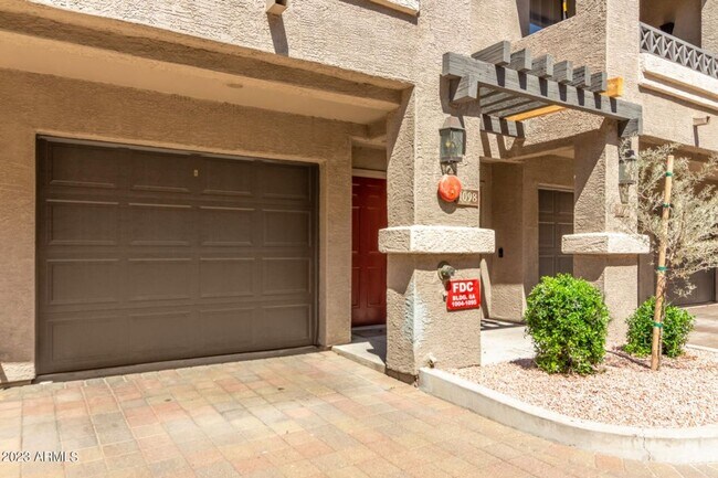 4455 E Paradise Vlg Pkwy S Phoenix, AZ 85032 photo 4
