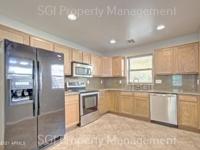 2982 E Megan St Gilbert, AZ 85295 photo 4