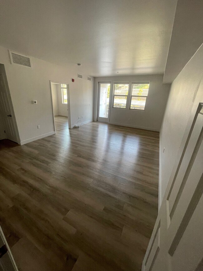 Alora Apartments photo 2