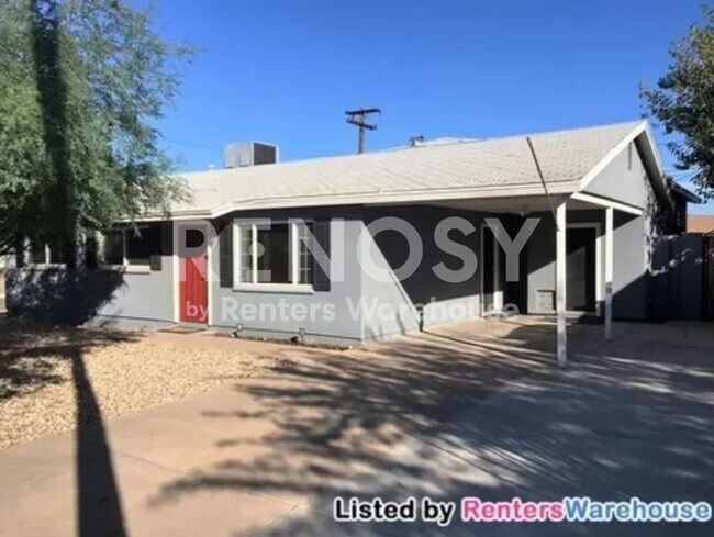 1002 E Griswold Rd photo 4