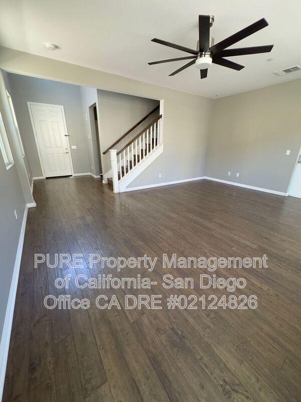1076 Rolling Dunes Wy San Diego, CA 92154 photo 4