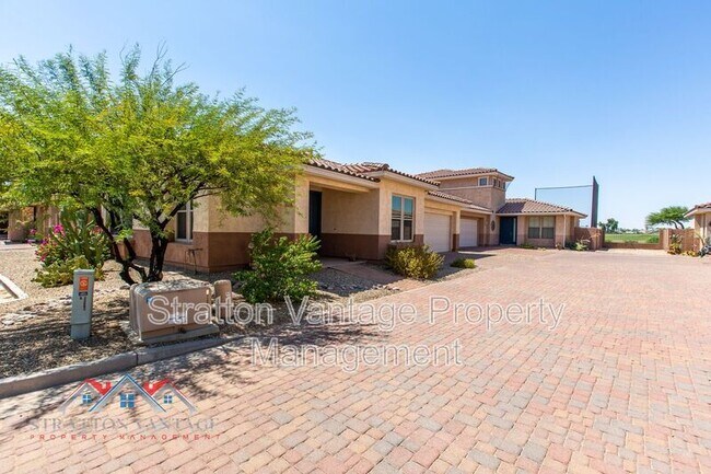 13562 W Cypress St Goodyear, AZ 85395 photo 3