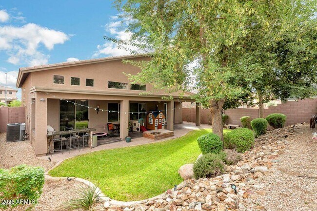 2244 W Spur Dr Phoenix, AZ 85085 photo 4