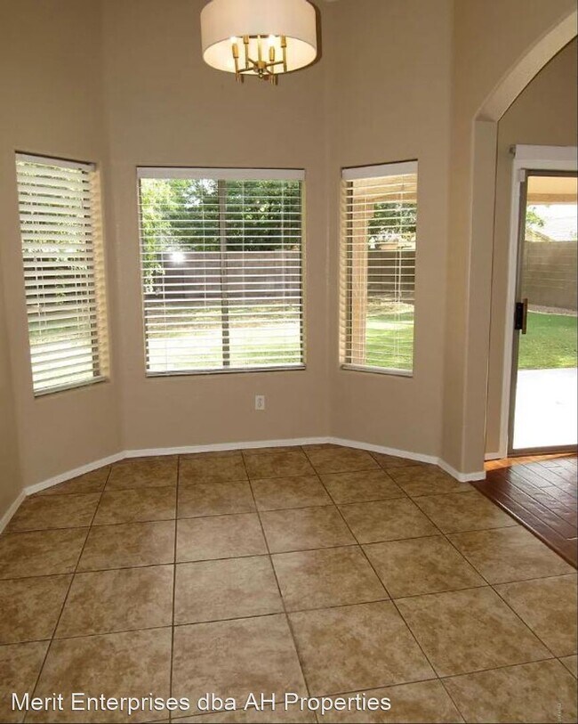 1443 W Mead Dr Chandler, AZ 85248 photo 5