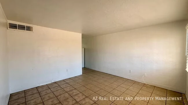 7532 N 21st Ave Phoenix, AZ 85021 photo 4
