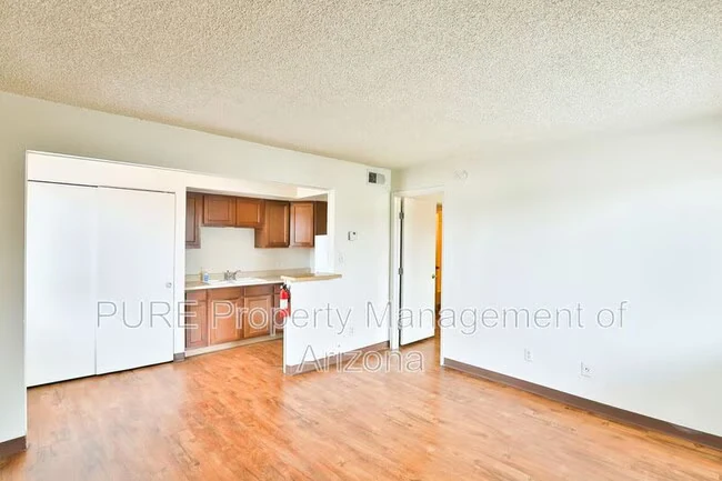 810 W 2nd St Tempe, AZ 85281 photo 5