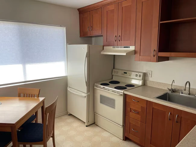 749 E Montebello Ave Phoenix, AZ 85014 photo 3