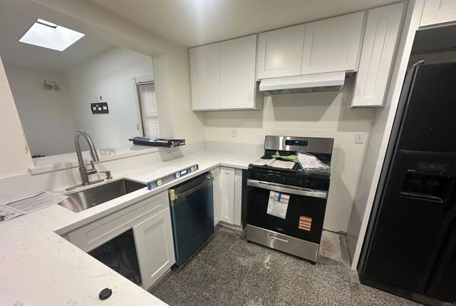1798 Sherbrooke St San Diego, CA 92139 photo 2