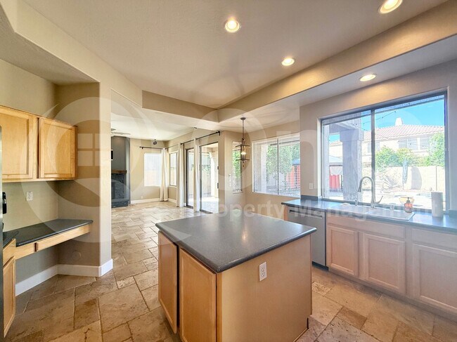 16820 S 14th Ln Phoenix, AZ 85045 photo 4