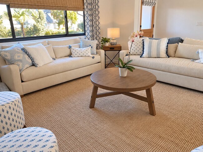 7776 Madrilena Way Carlsbad, CA 92009 photo 4