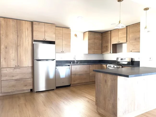 1214 13th St Imperial Beach, CA 91932 photo 5