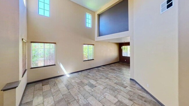 37978 Spur Dr Murrieta, CA 92563 photo 4