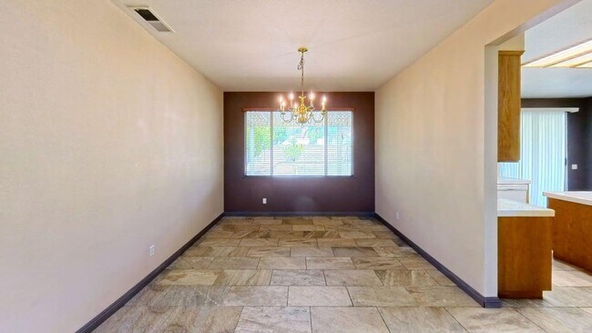 37978 Spur Dr Murrieta, CA 92563 photo 5