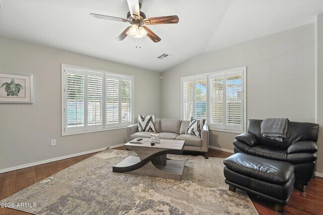 15927 N 171st Dr Surprise, AZ 85388 photo 5