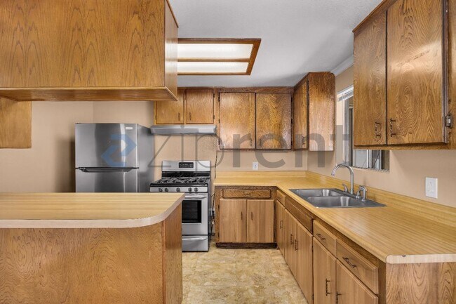 1851 Donax Ave San Diego, CA 92154 photo 5