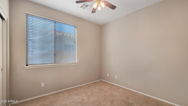 18651 W Sunrise Dr Goodyear, AZ 85338 photo 5