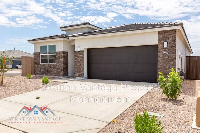 15537 W Smoketree Dr Surprise, AZ 85387 photo 2