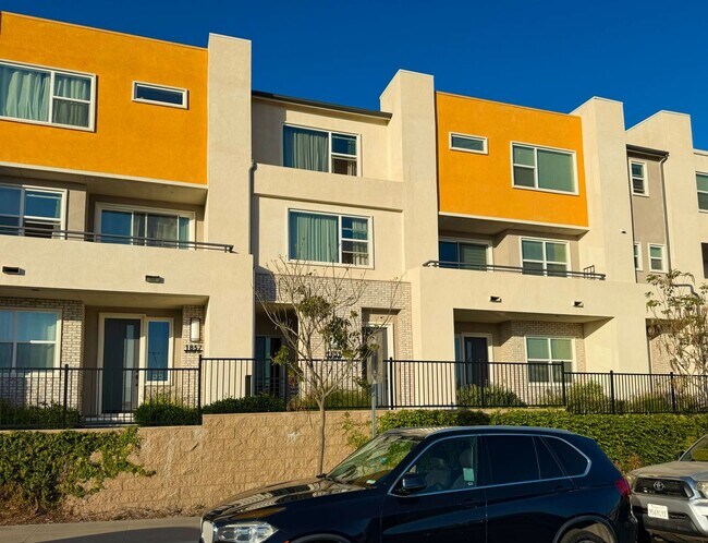 1859 Montage Ave Chula Vista, CA 91915 photo 3