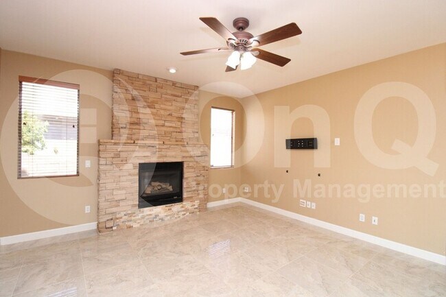 1520 S Velero Pl Chandler, AZ 85286 photo 3