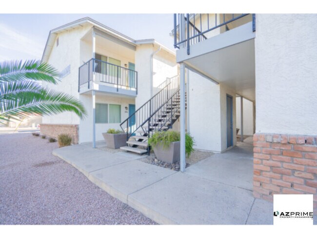 349 North 11th St Phoenix, AZ 85006 photo 2