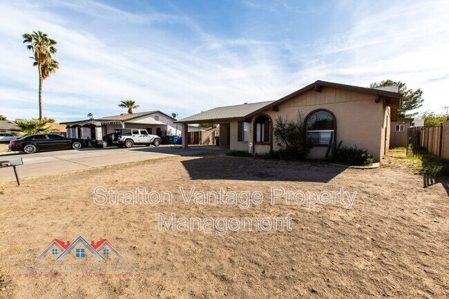 7631 W Sells Dr Phoenix, AZ 85033 photo 2