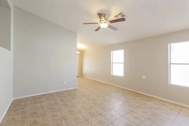 6308 W Nez Perce St Phoenix, AZ 85043