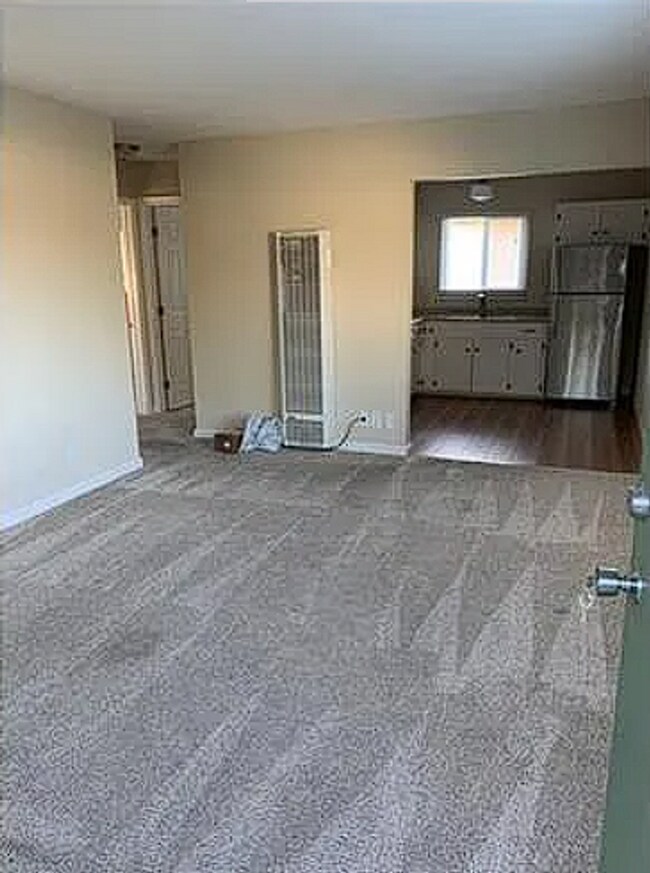 1182 W Hamilton Ave Campbell, CA 95008 photo 3