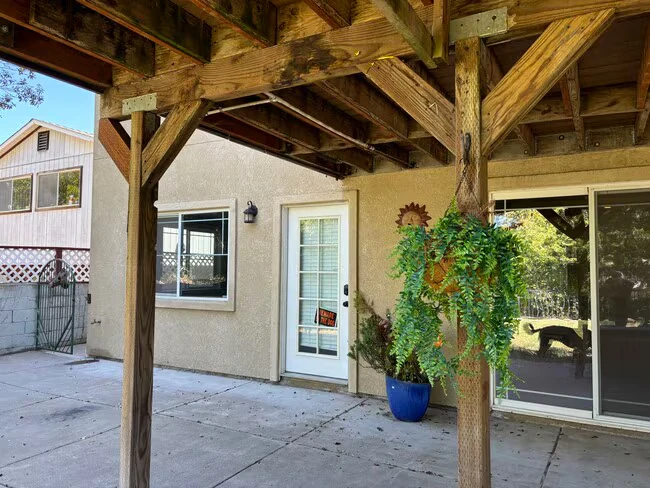 4460 Stanford Ave Castro Valley, CA 94546 photo 4