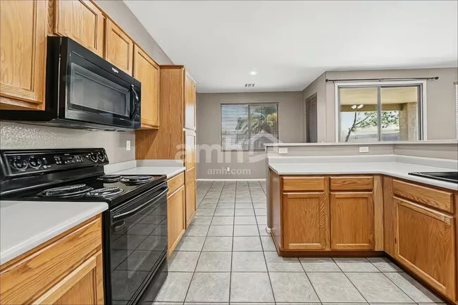 2150 E Bellerive Pl Chandler, AZ 85249 photo 5