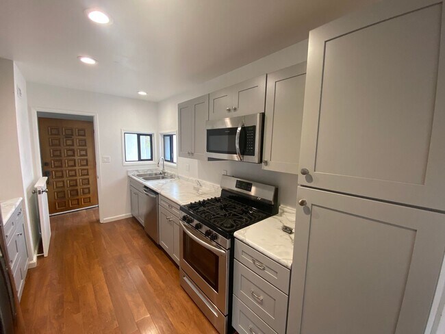 3775 Mt Everest Blvd San Diego, CA 92111 photo 4