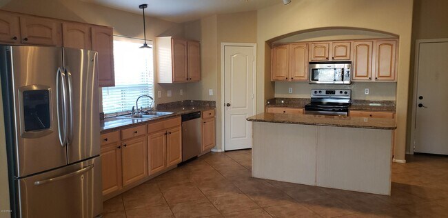 21622 Dietz Dr Maricopa, AZ 85138 photo 5
