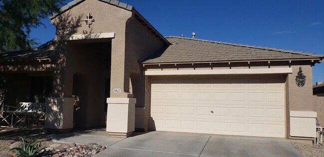 21622 Dietz Dr Maricopa, AZ 85138 photo 2