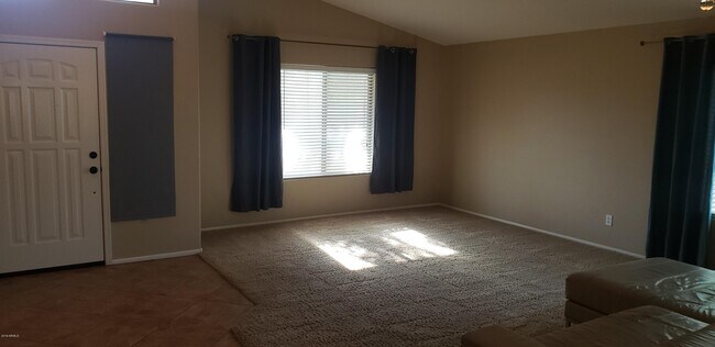 21622 Dietz Dr Maricopa, AZ 85138 photo 4