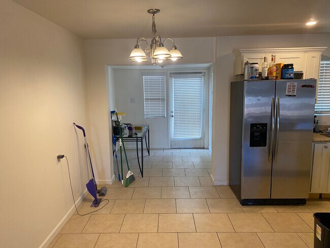 6611 E 1st St Scottsdale, AZ 85251 photo 3