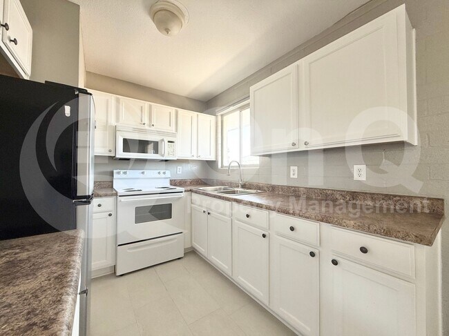 4401 N 12th St Phoenix, AZ 85014 photo 5
