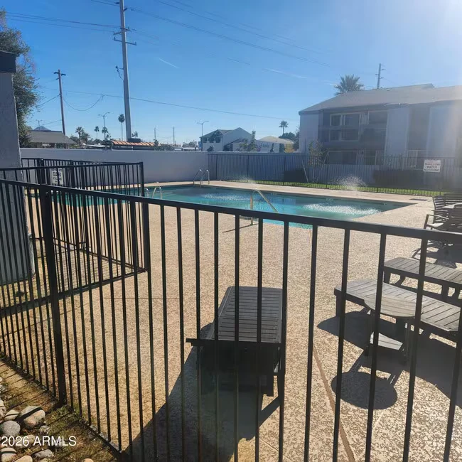 7550 N 12th St Phoenix, AZ 85020 photo 3